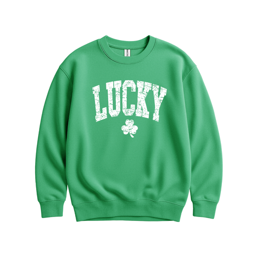 St Patrick's Day // Lucky Sweatshirt